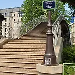 Modulable Au Canal St Martin