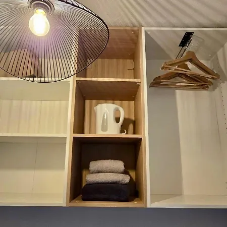 Modulable Au Canal St Martin דירה *