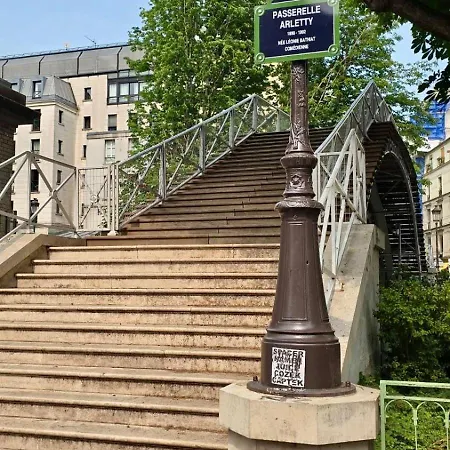 Modulable Au Canal St Martin